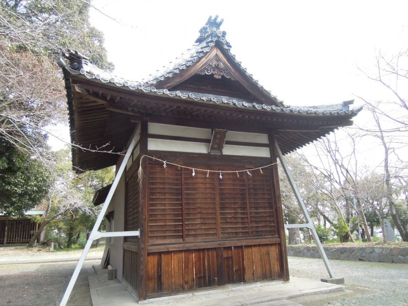 菟足神社 神楽殿