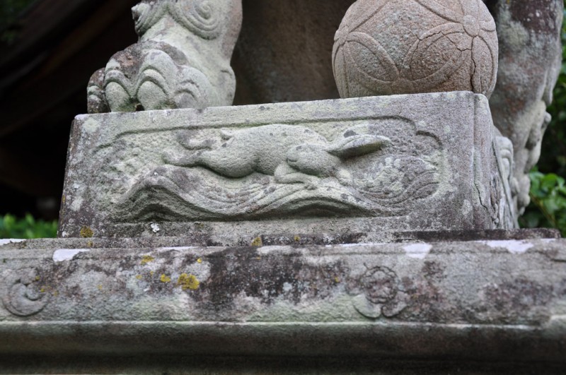 岡崎神社 狛犬 波兎