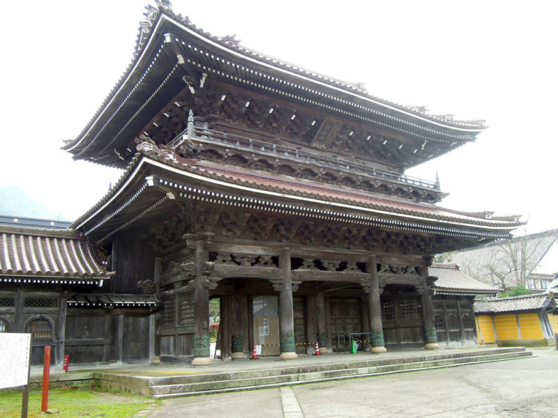 井波 瑞泉寺 山門