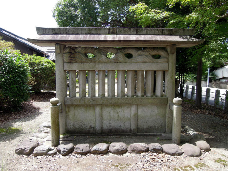 裳咋神社 蕃塀 裏