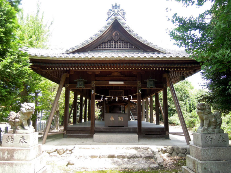 裳咋神社 神楽殿