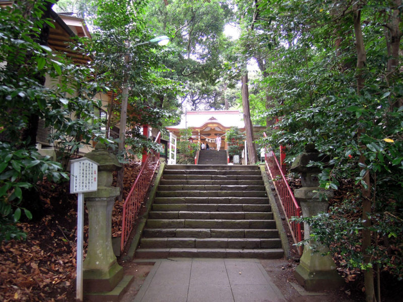 台方麻賀多神社 境内