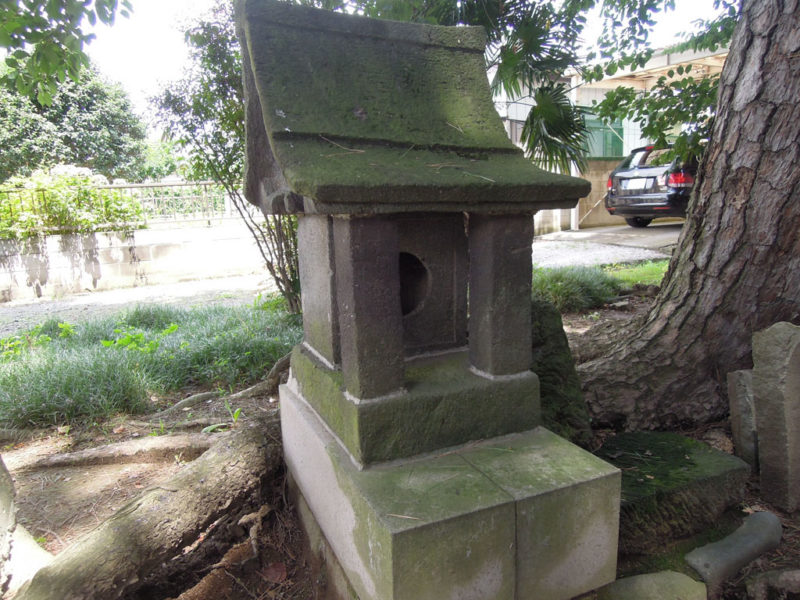 稲荷神社 (稲荷新田町) 石祠