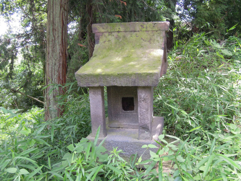 島名神社(元島名町) 石祠