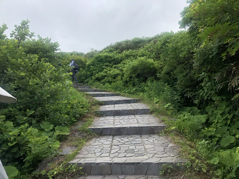 月山 登山道入り口