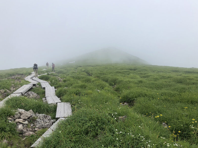 月山 大峰