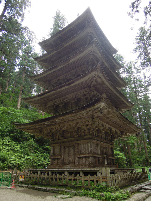 羽黒山 五重塔