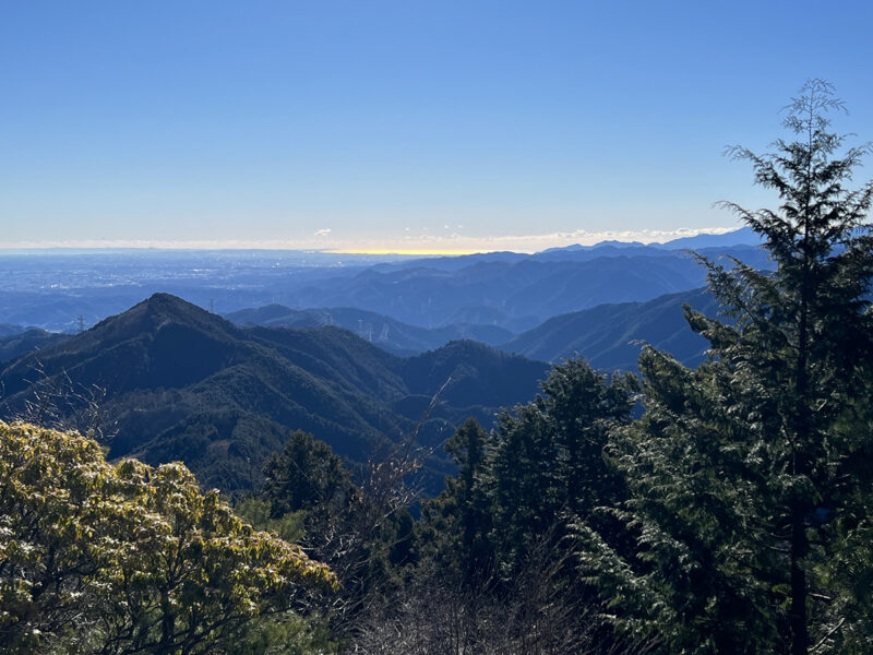 日の出山からの眺望 相模湾