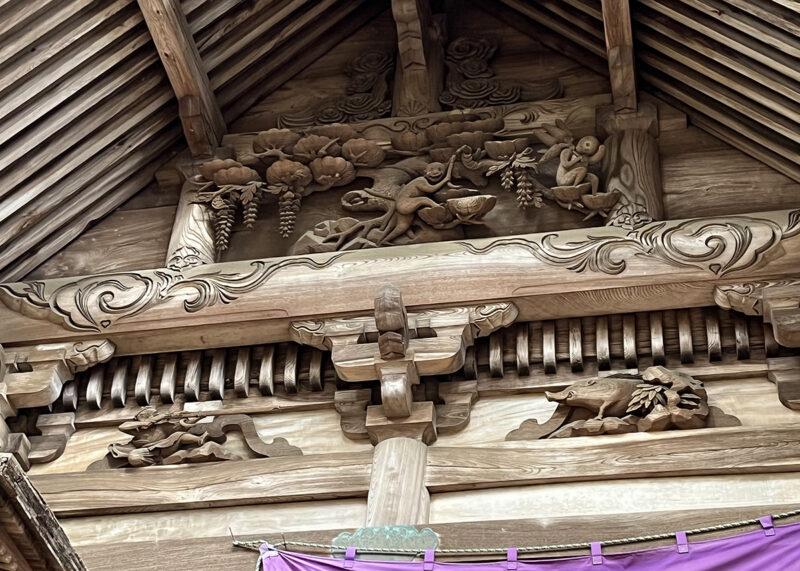 高千穂神社 本殿 彫刻 左側